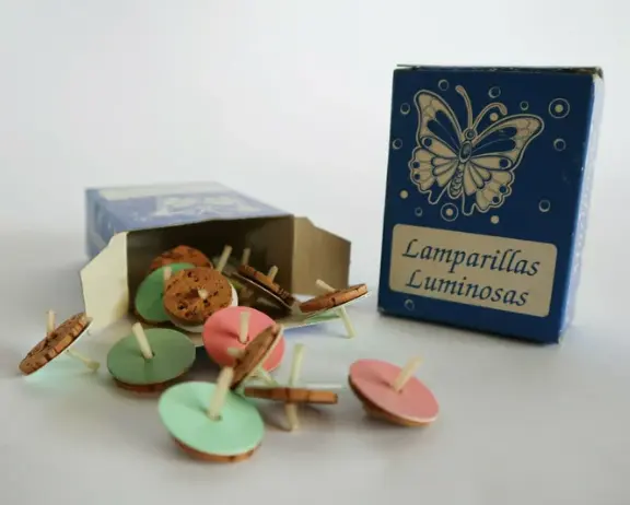 Cajitas de lamparillas luminosas